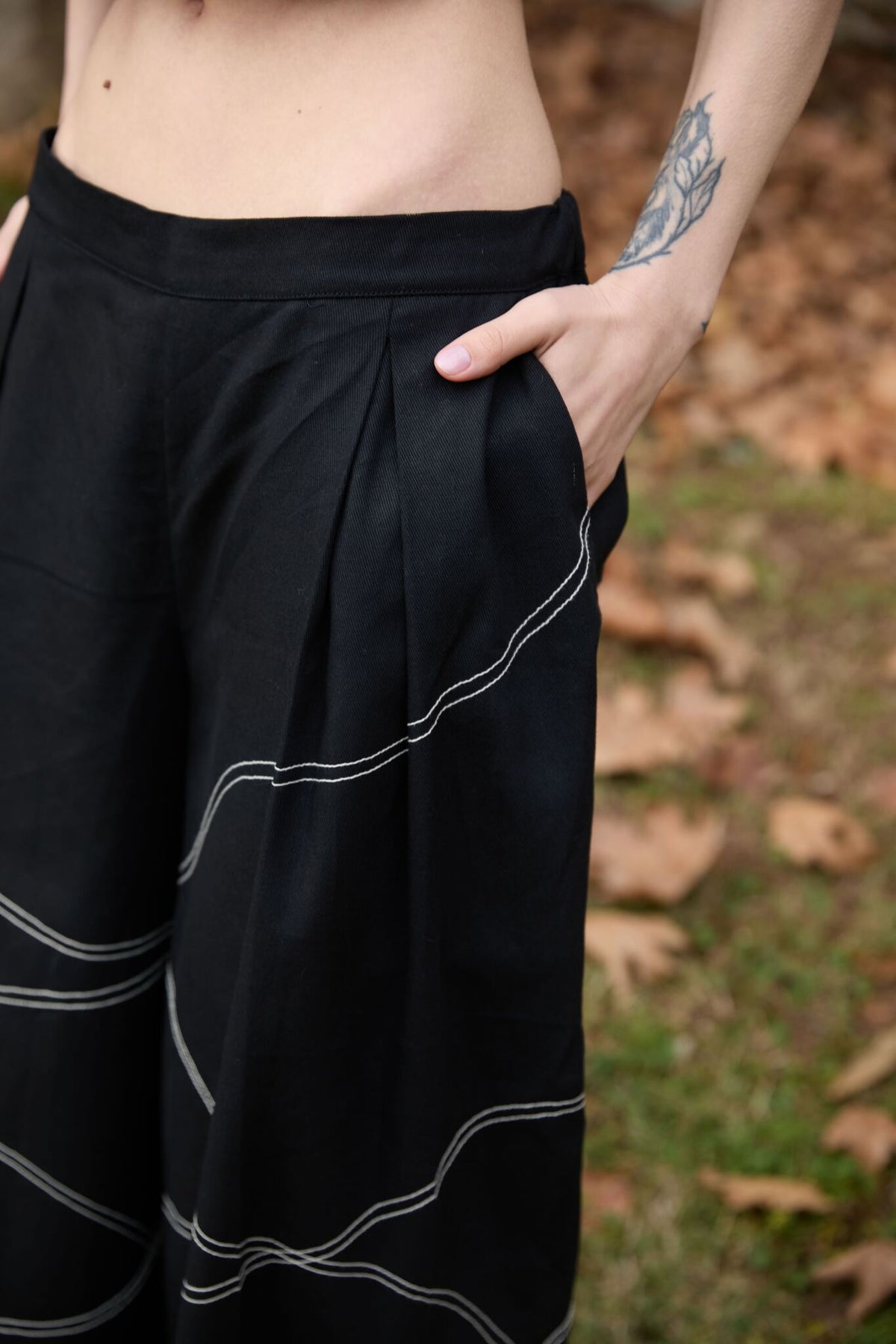 Black Still Set