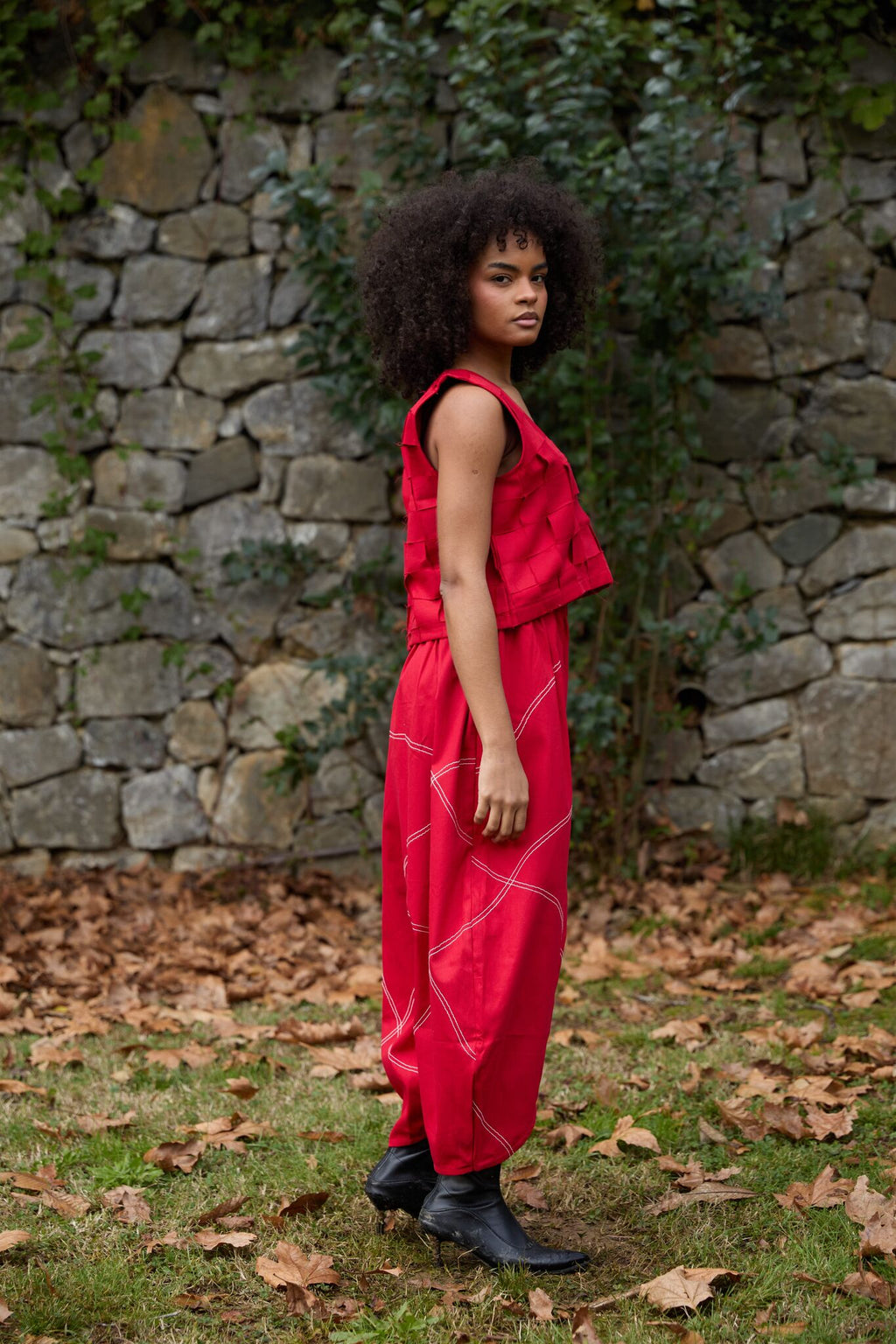 Red Still Top