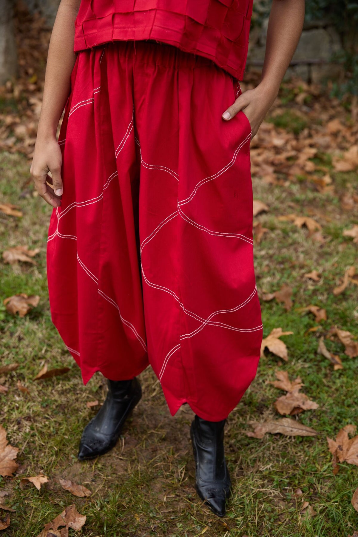 Red Still Set