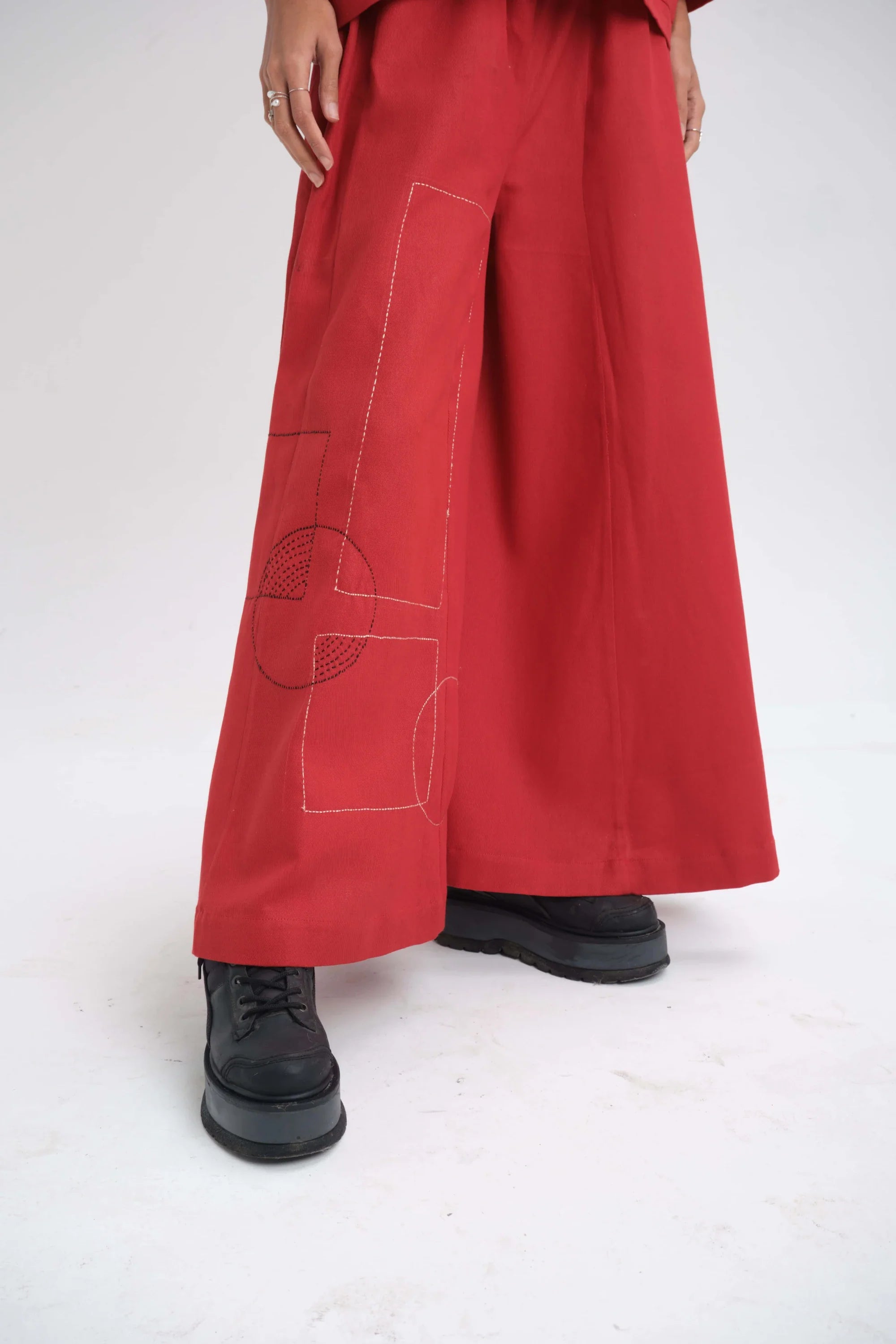 Red Dahlia Set in organic Drill Cotton by White Canvas - Image 5