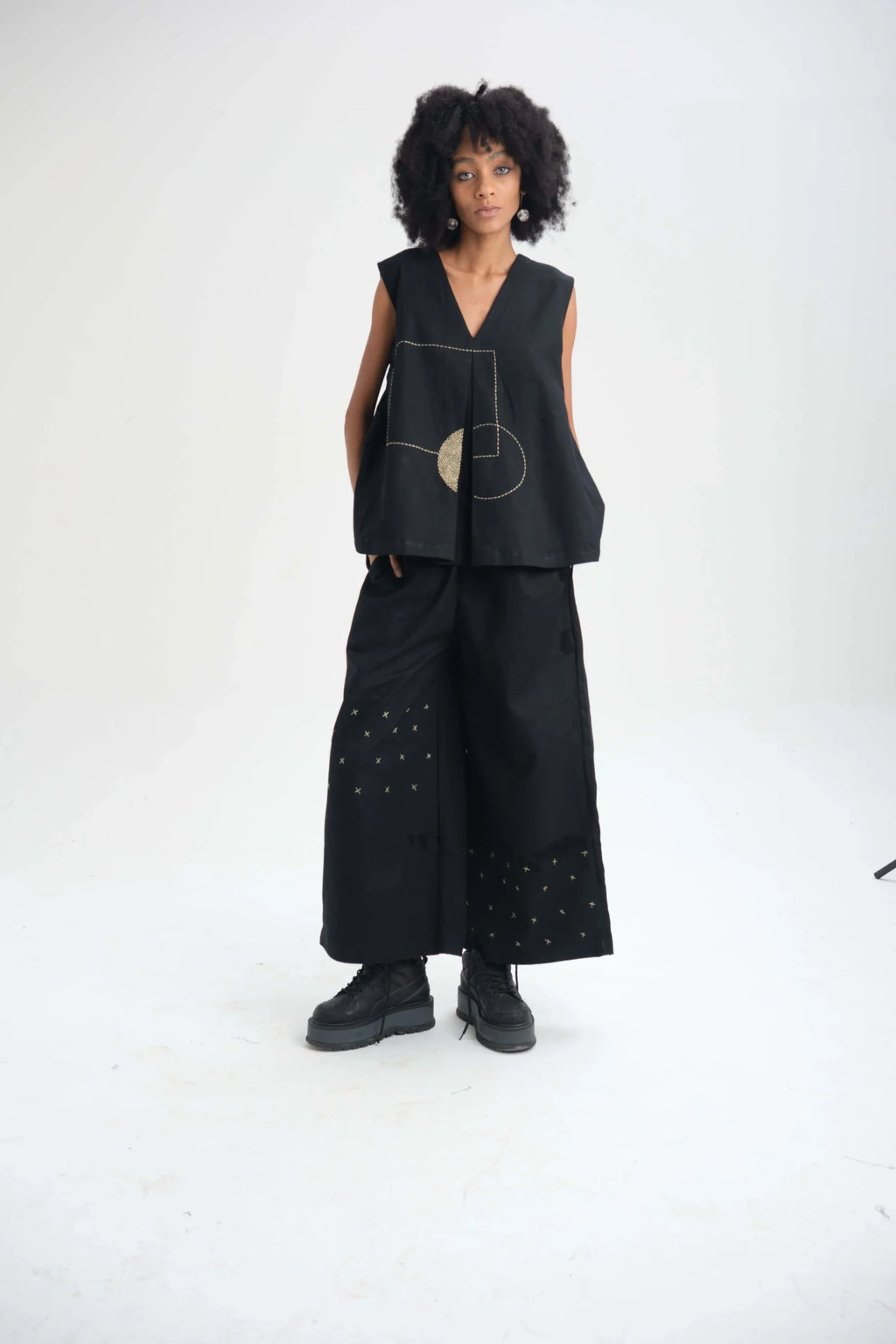 Black Freesia Set in organic Drill Cotton by White Canvas - Image 1