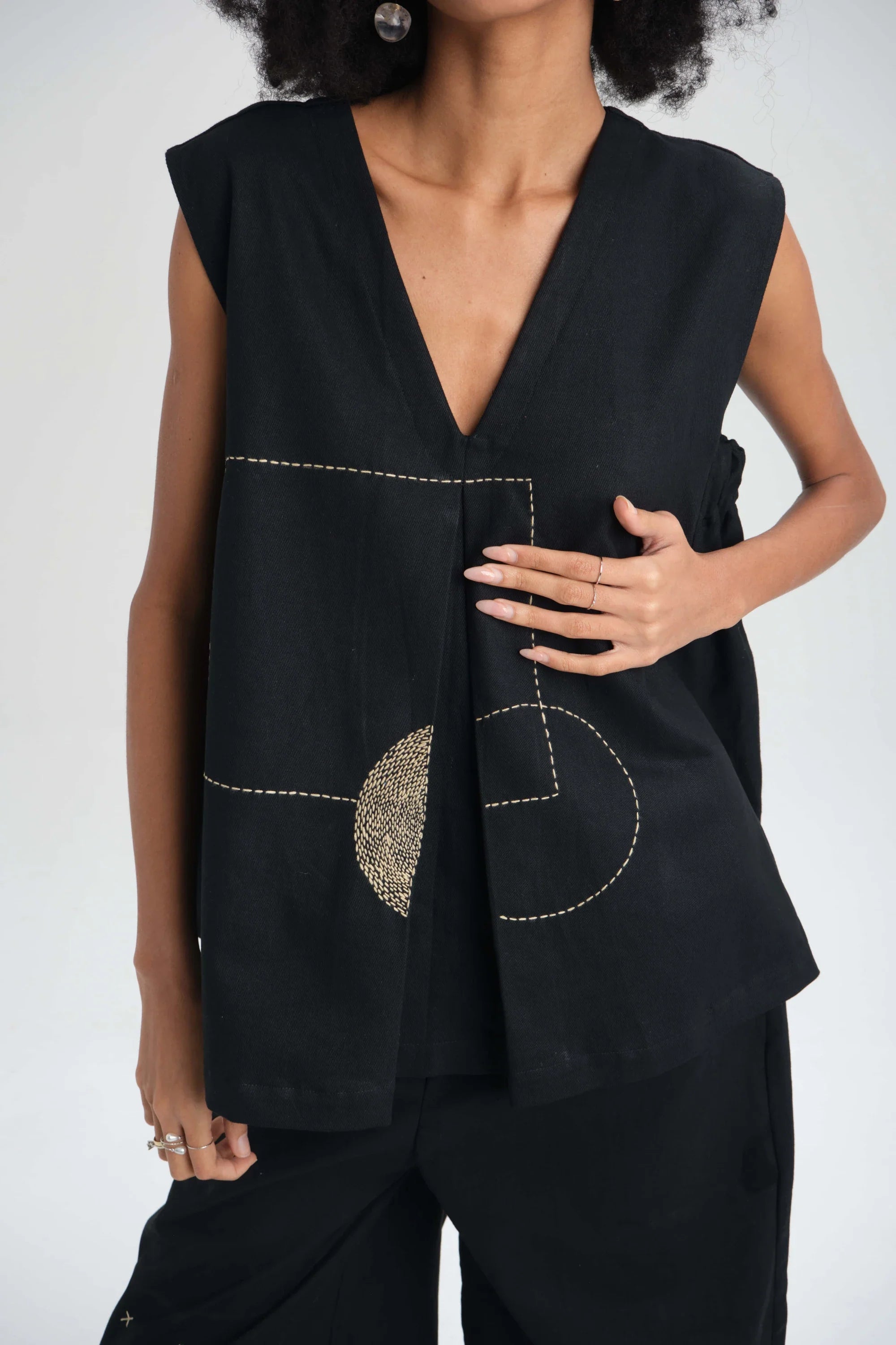 Black Freesia Top in organic Drill Cotton by White Canvas - Image 2