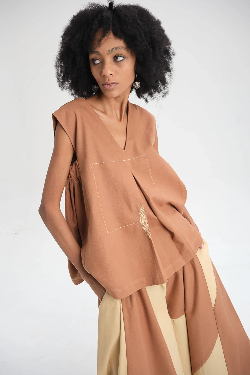 Clay Freesia Top in organic Drill Cotton by White Canvas - Image 1