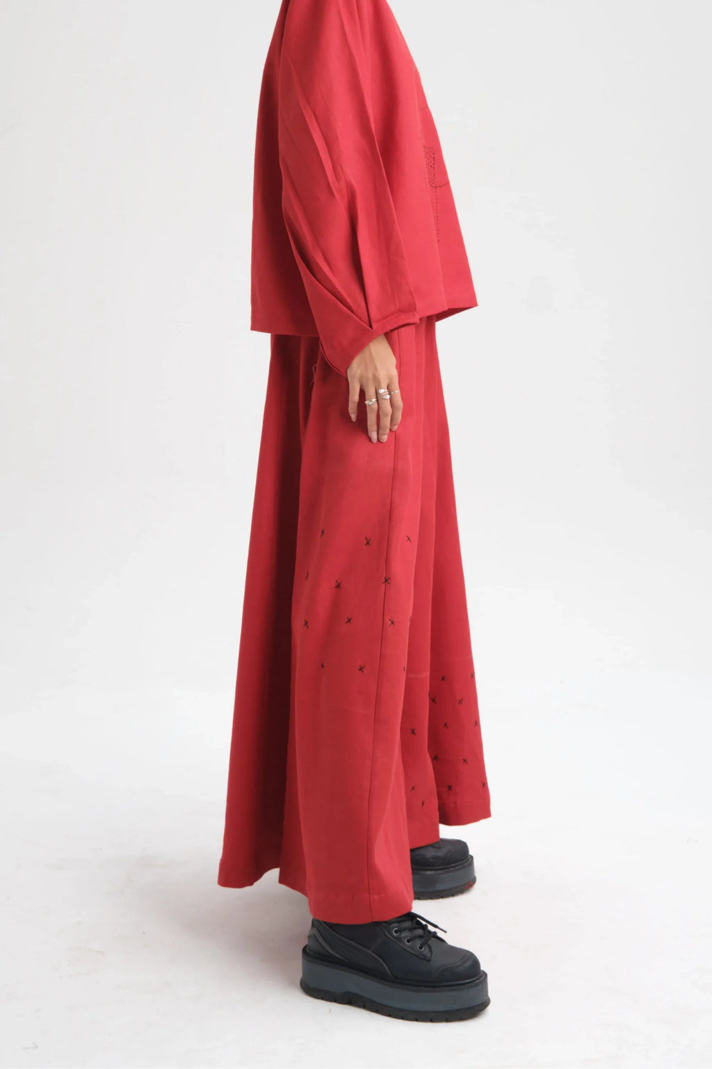 Red Rose Pants in organic Drill Cotton by White Canvas - Image 3