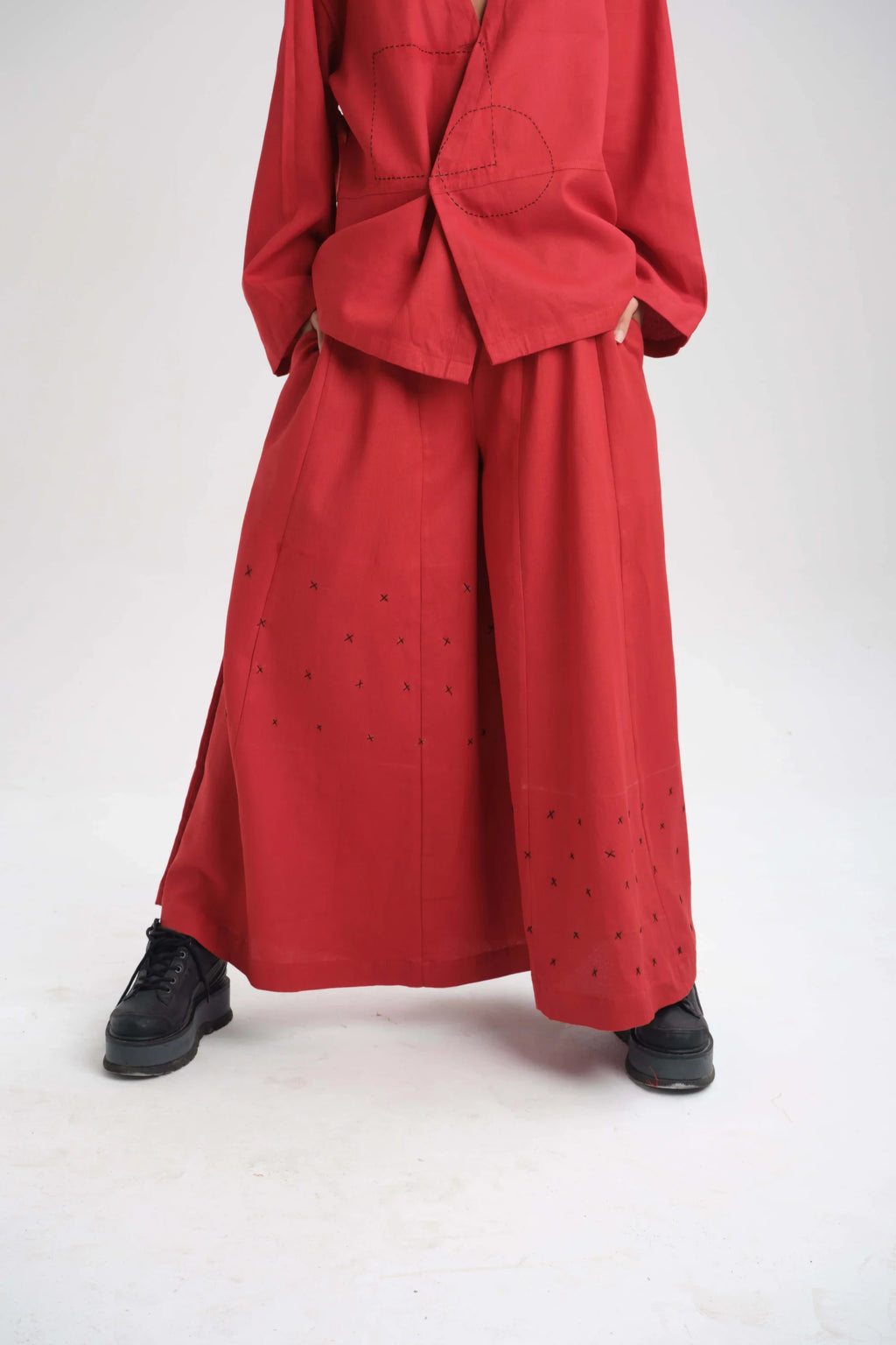 Red Rose Set in organic Drill Cotton by White Canvas - Image 5