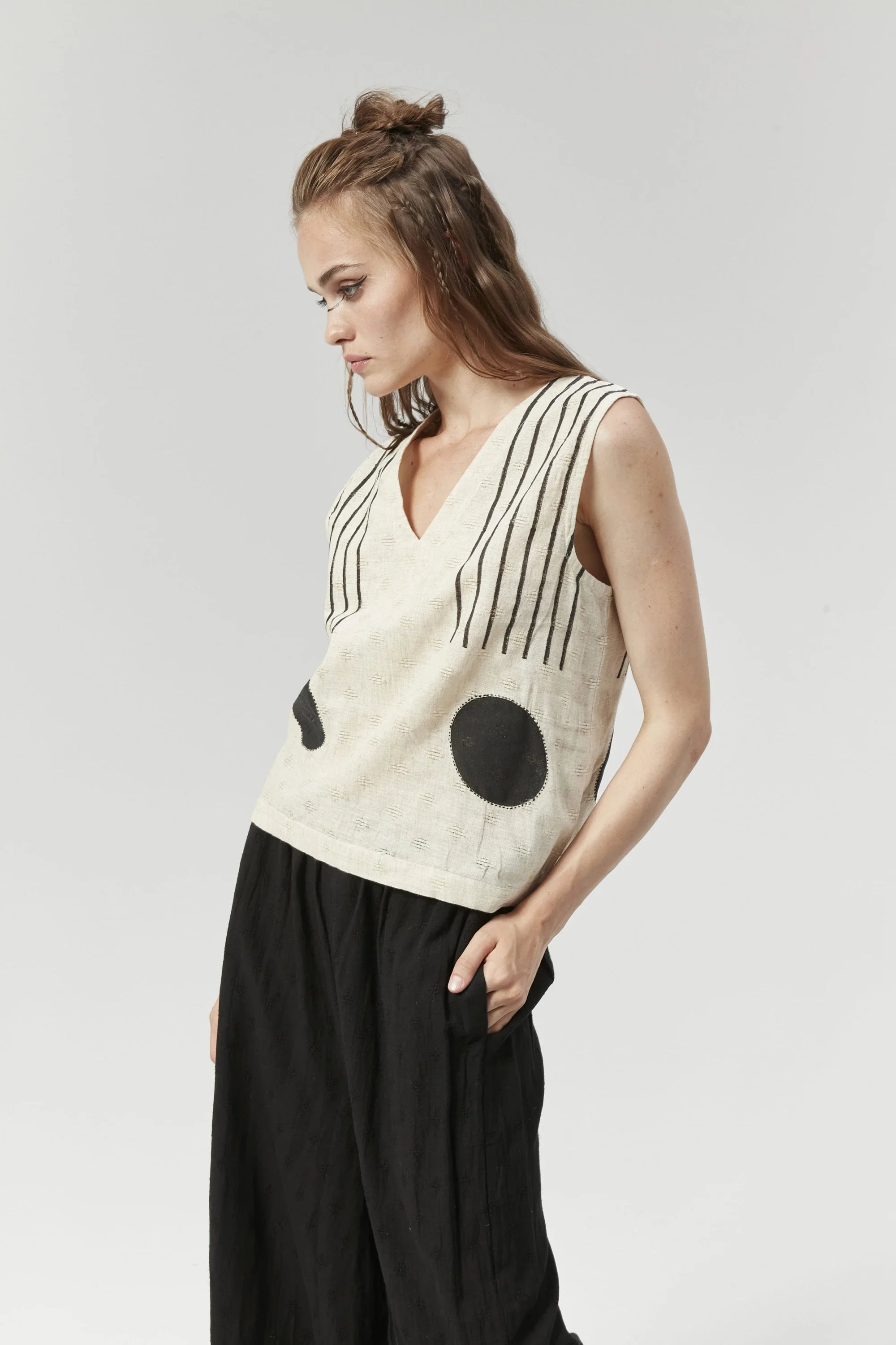 Black Athens Set in handwoven Dobby Cotton by White Canvas - Image 6