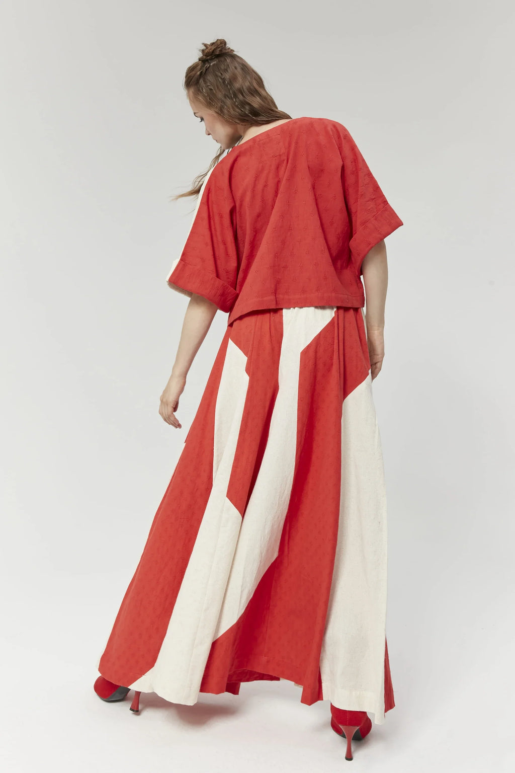 Red London Set in handwoven Dobby Cotton by White Canvas - Image 3