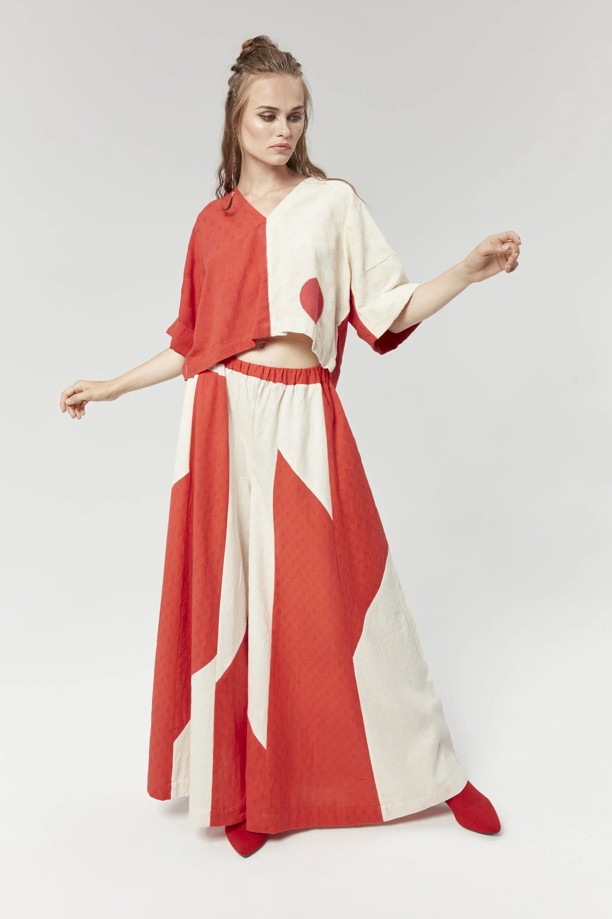 Red London Set in handwoven Dobby Cotton by White Canvas - Image 6