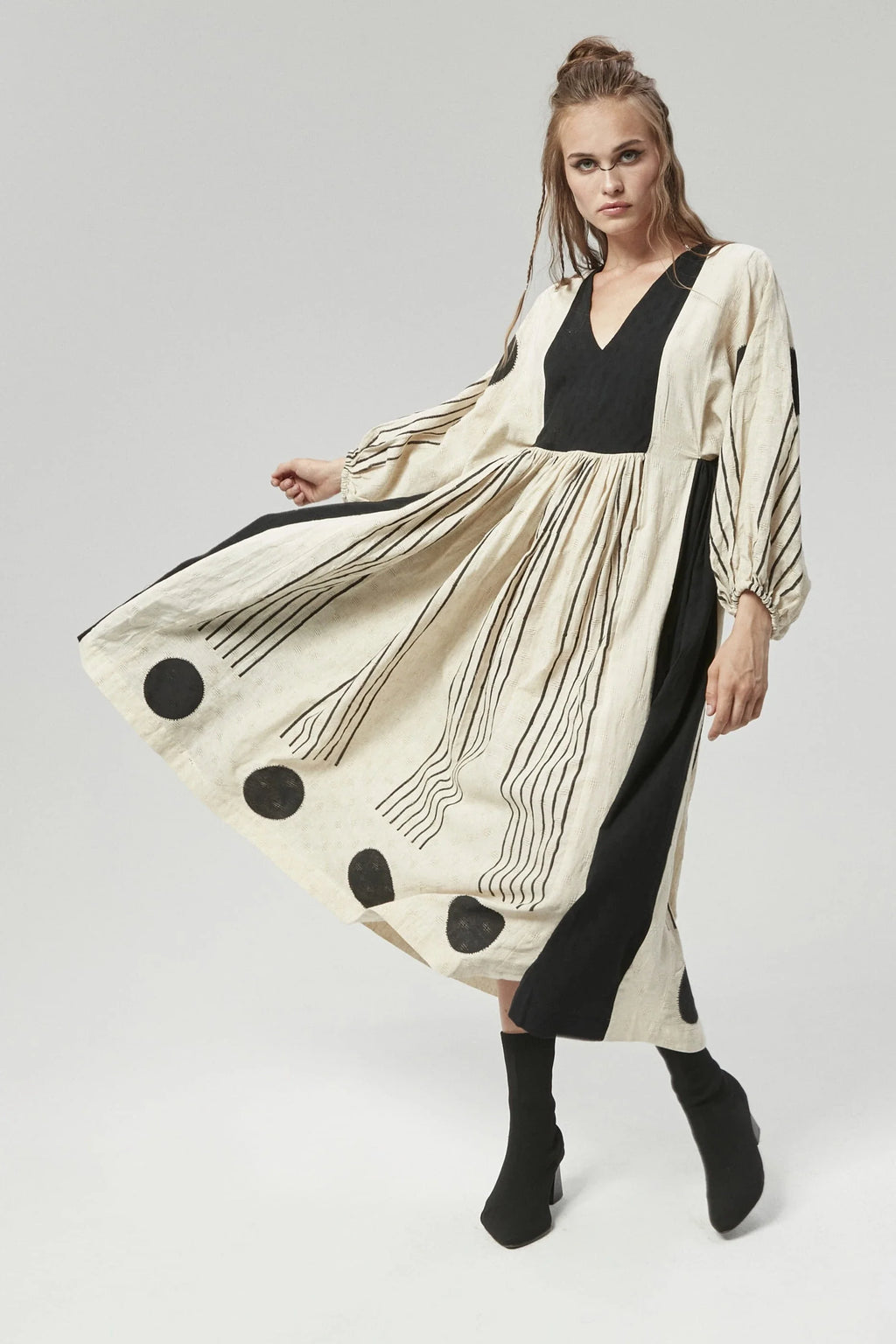 Black Mumbai Dress in handwoven Dobby Cotton by White Canvas - Image 5