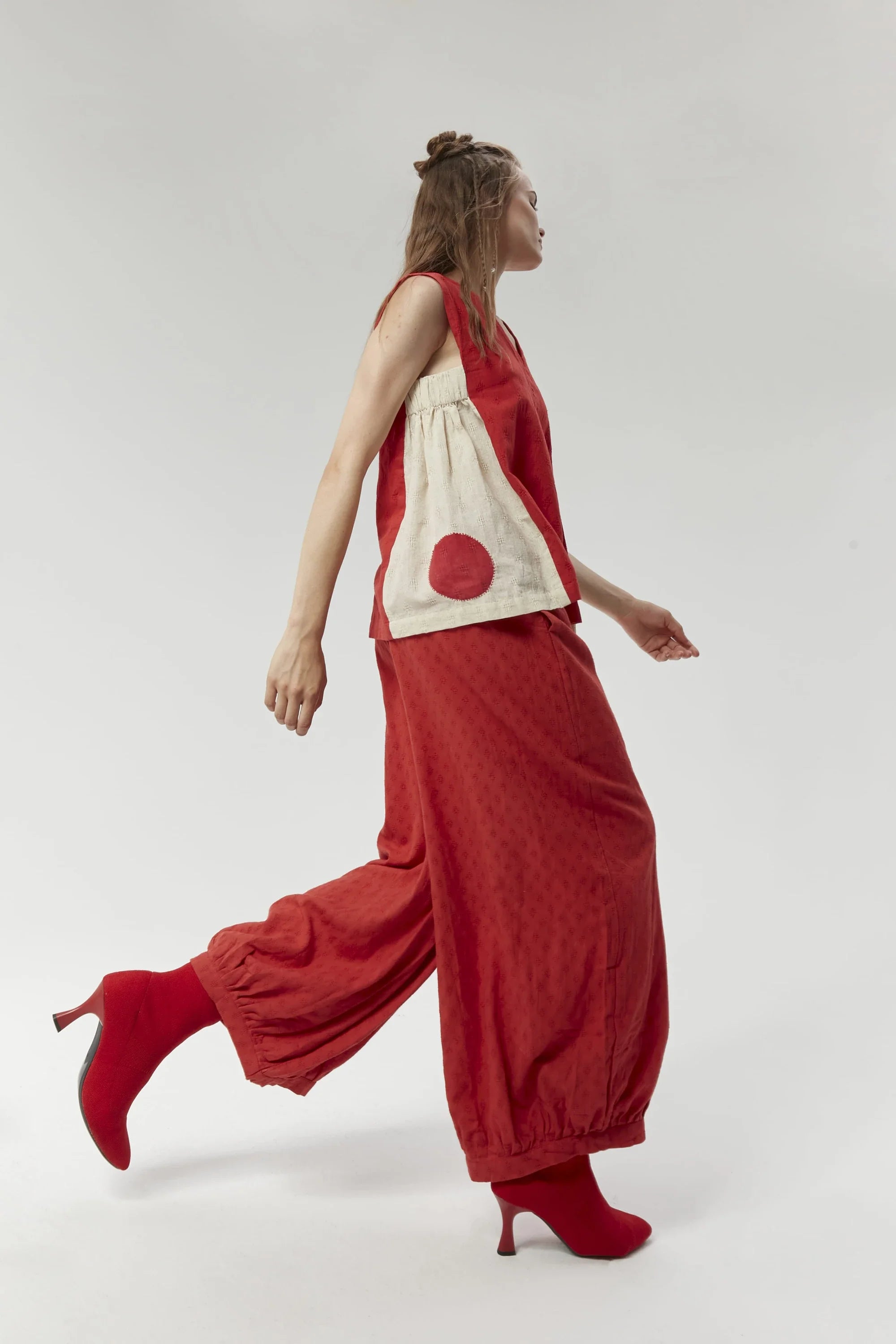 Red Mumbai Set in handwoven Dobby Cotton by White Canvas - Image 2