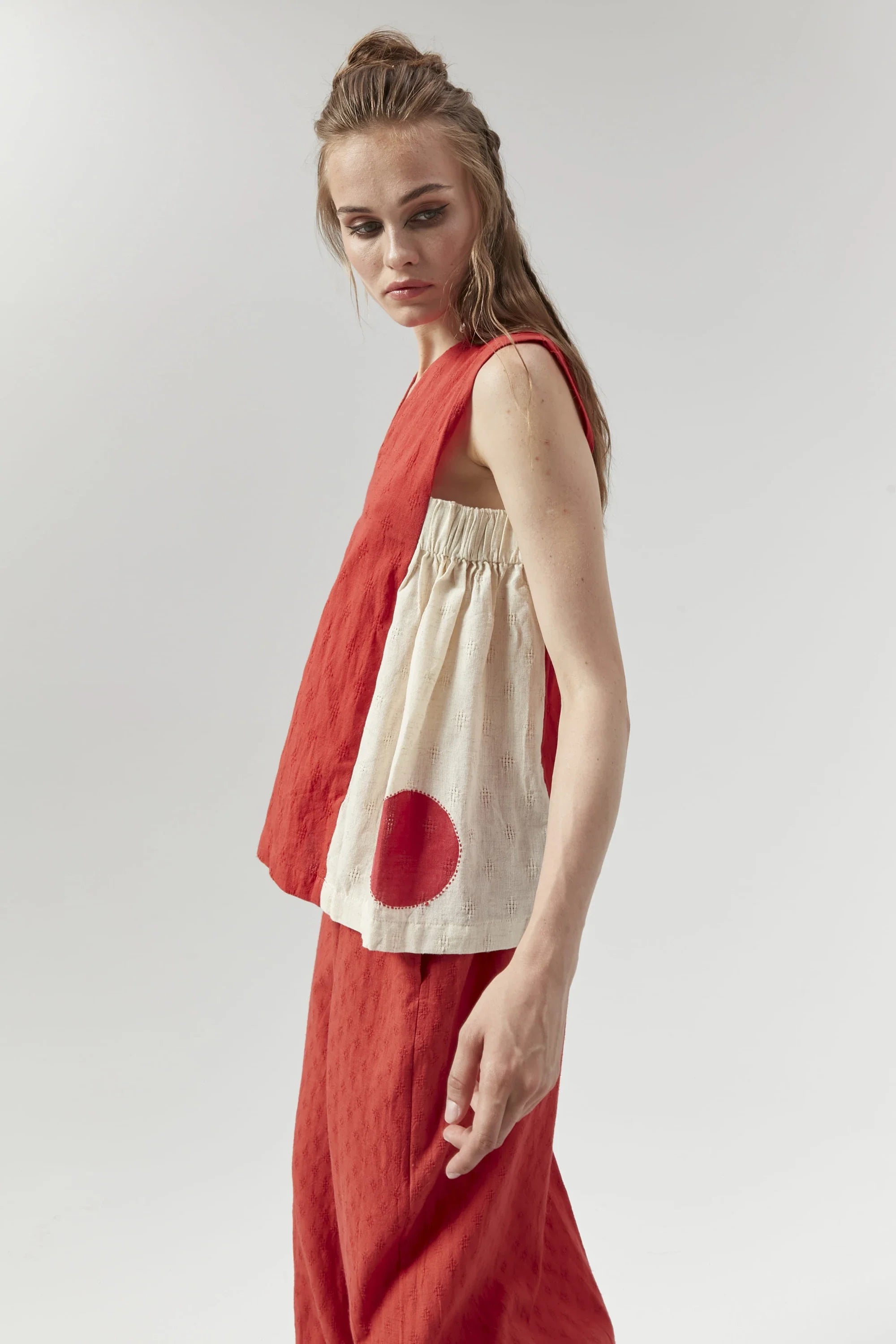 Red Mumbai Set in handwoven Dobby Cotton by White Canvas - Image 5