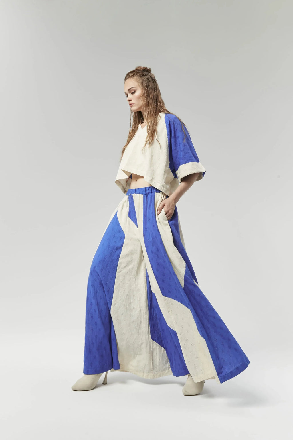 Blue Newyork Pants in handwoven Dobby Cotton by White Canvas - Image 2