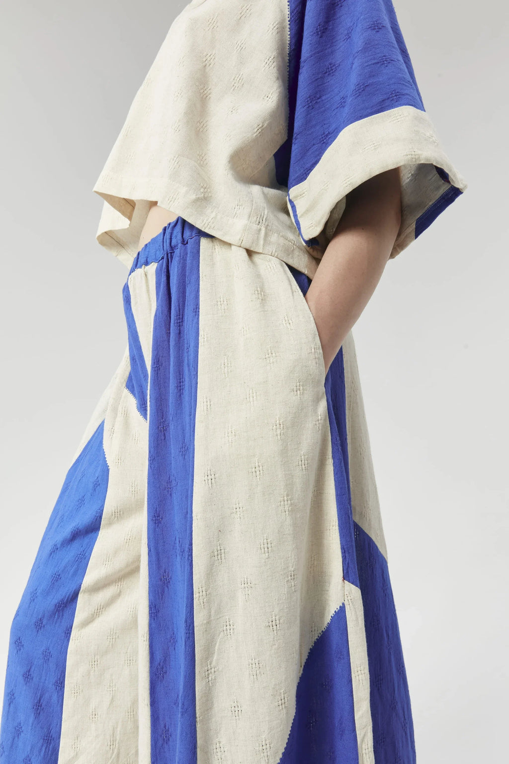 Blue Newyork Pants in handwoven Dobby Cotton by White Canvas - Image 5