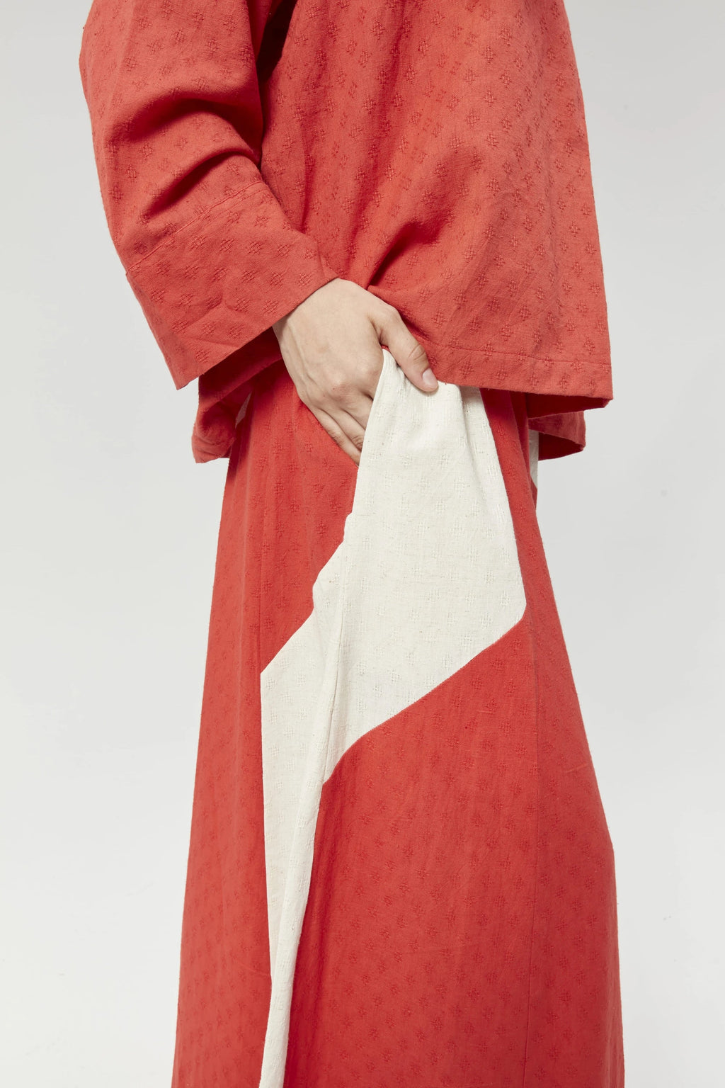 Red Newyork Pants in handwoven Dobby Cotton by White Canvas - Image 5