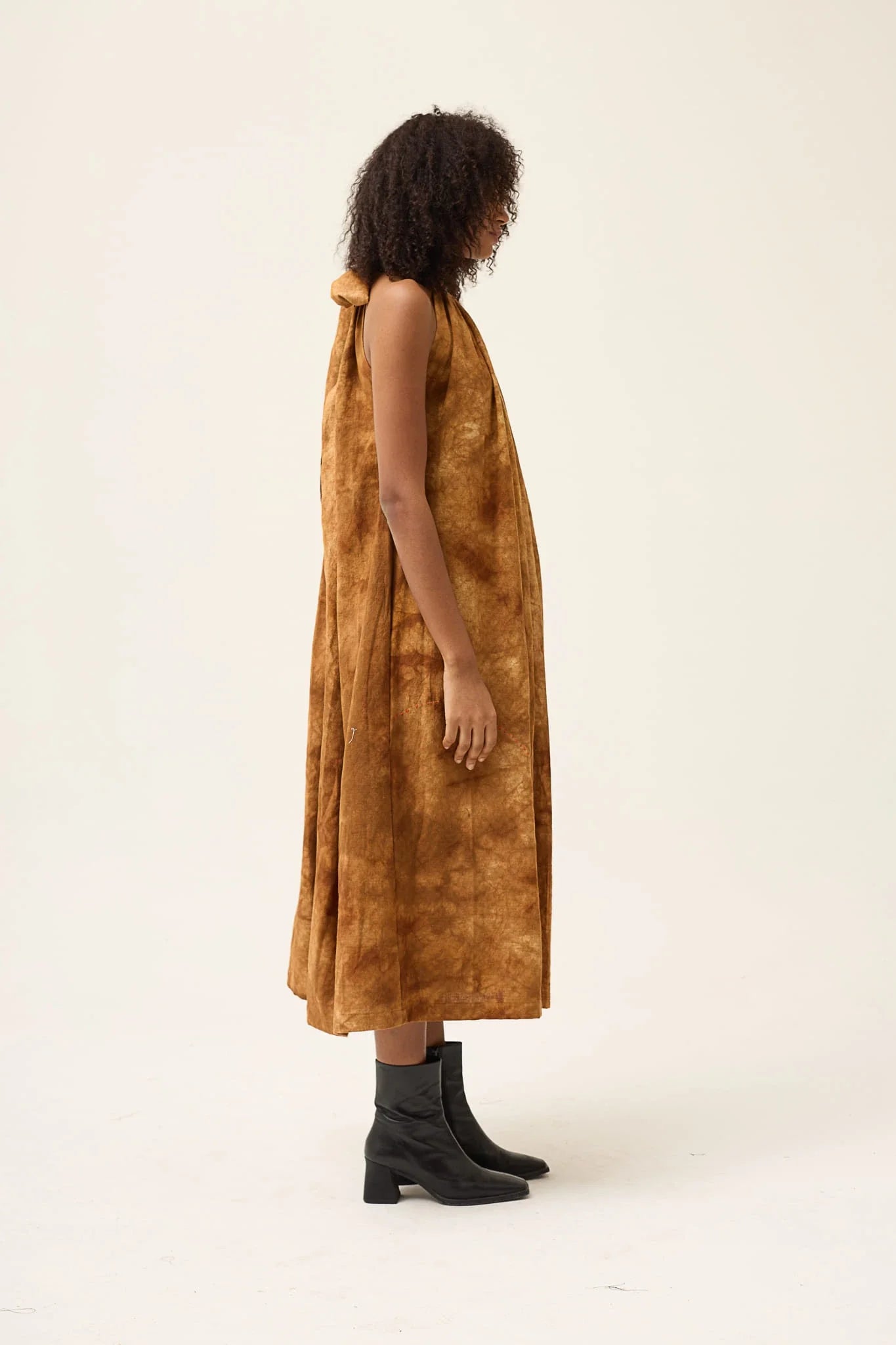 Coffee Ashes Dress in handwoven Dobby Cotton by White Canvas - Image 2