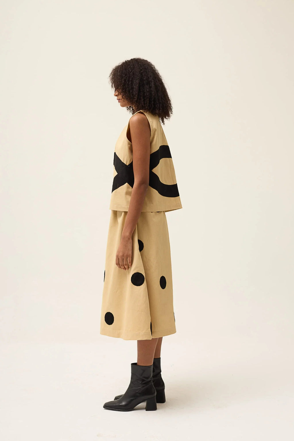 Beige Ring Petal Vest in organic Drill Cotton by White Canvas - Image 5