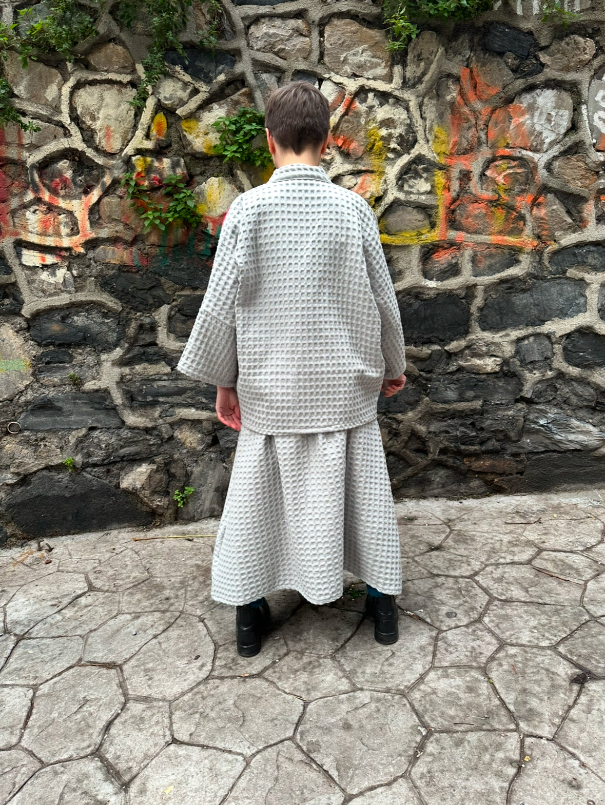 brands using only handwoven fabrics