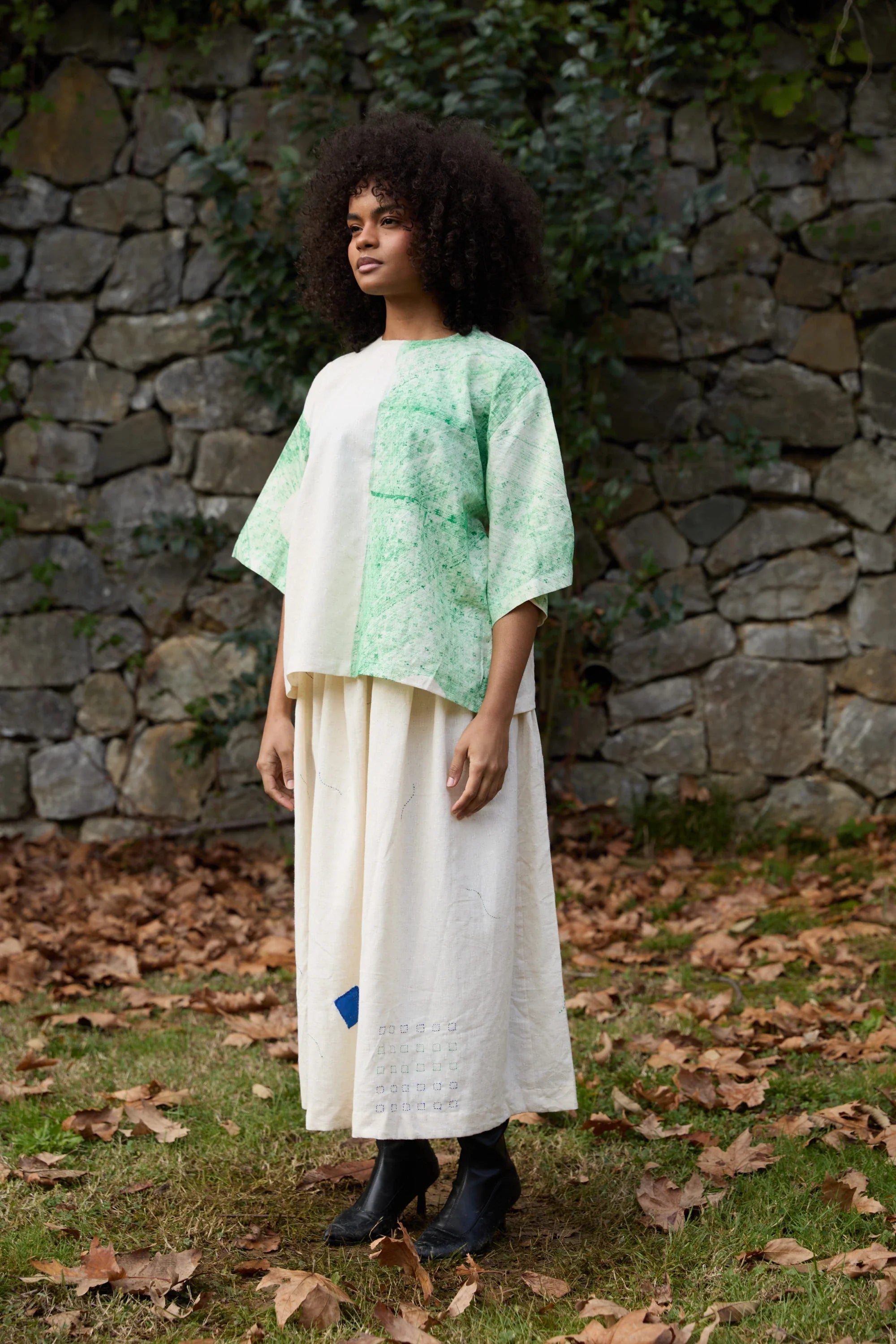 Green Bamboo Set in handwoven Dobby Cotton (100%) by White Canvas - Image 2