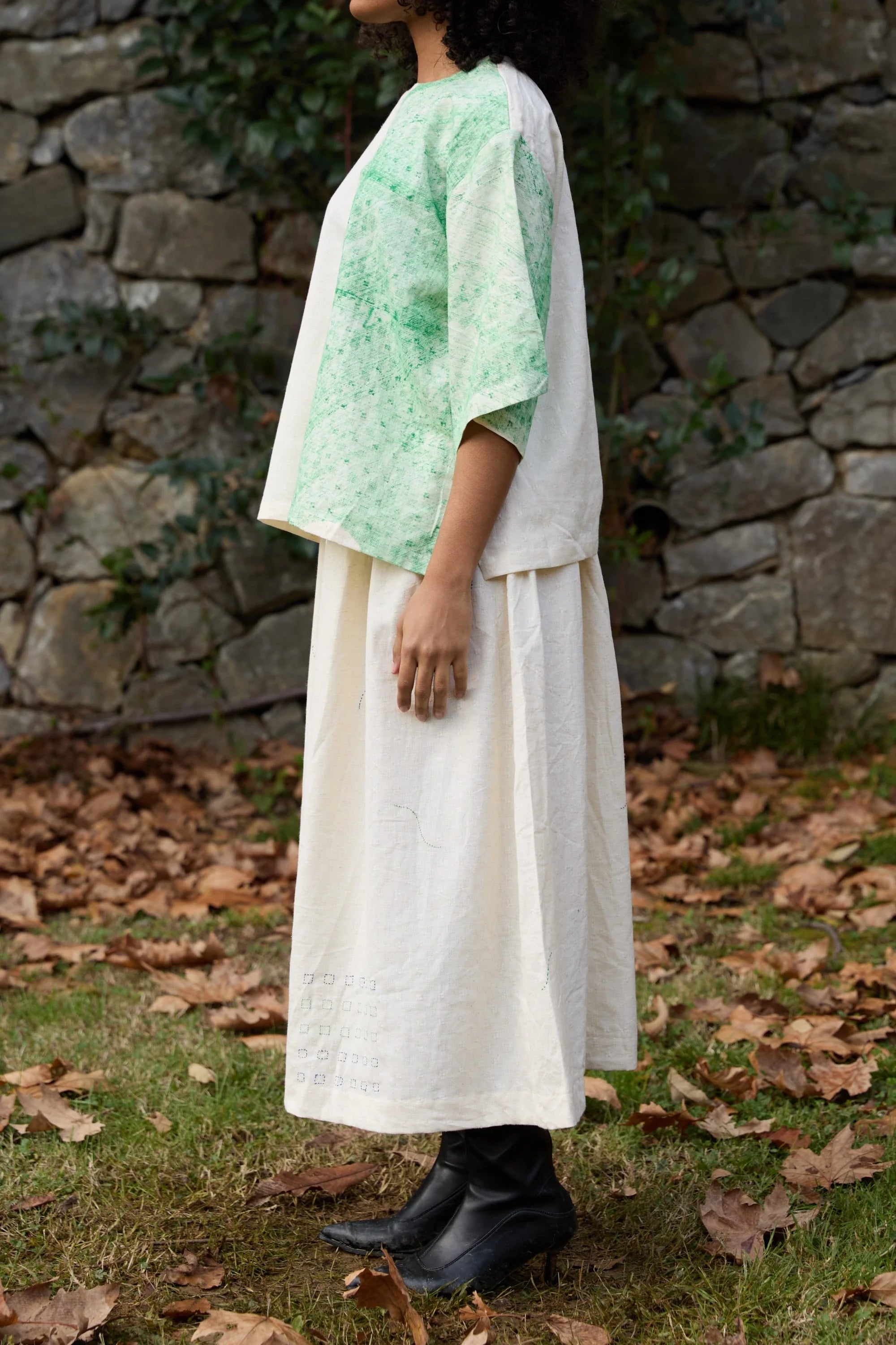 Green Bamboo Skirt in handwoven Dobby Cotton (100%) by White Canvas - Image 4