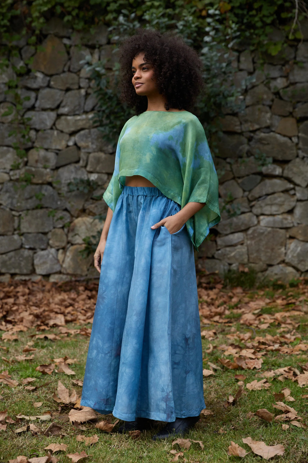 Earth Silk Set in vegan Silk by White Canvas - Image 2