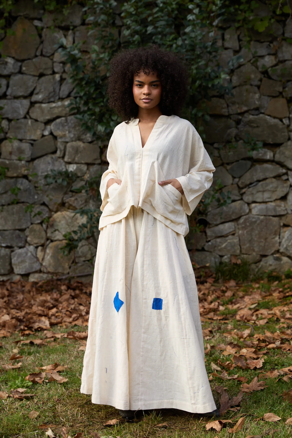 Blue Kite Set in handwoven Heavy Kala Cotton by White Canvas - Image 2