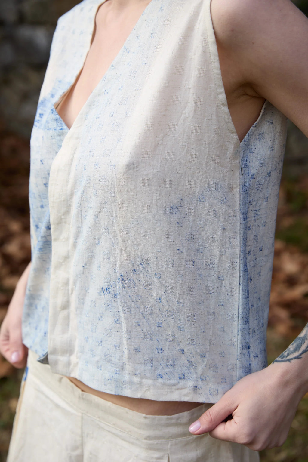 Blue Marti Vest in handwoven Dobby Cotton (100%) by White Canvas - Image 5