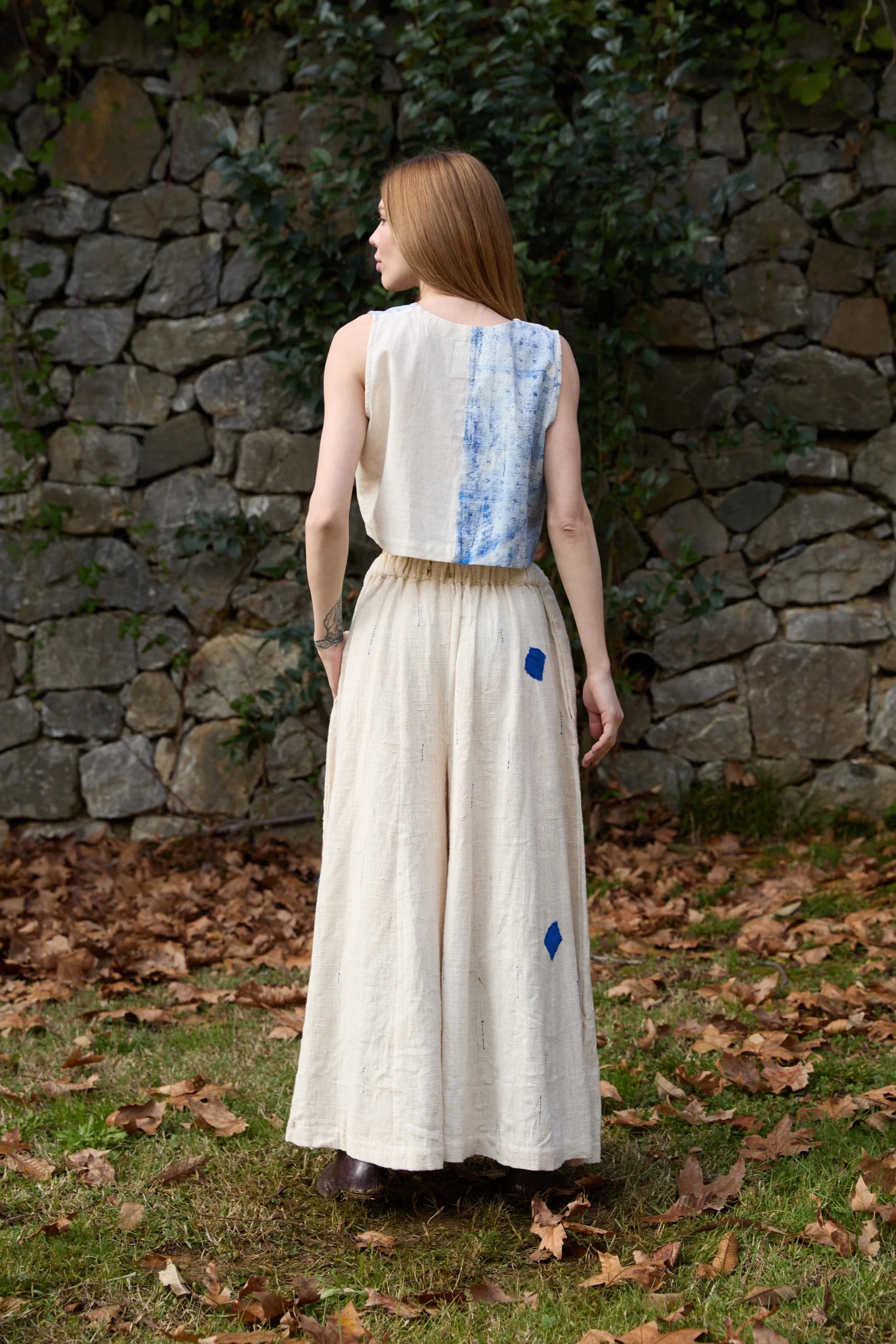 Blue Seagull Set in handwoven Heavy Kala Cotton by White Canvas - Image 4