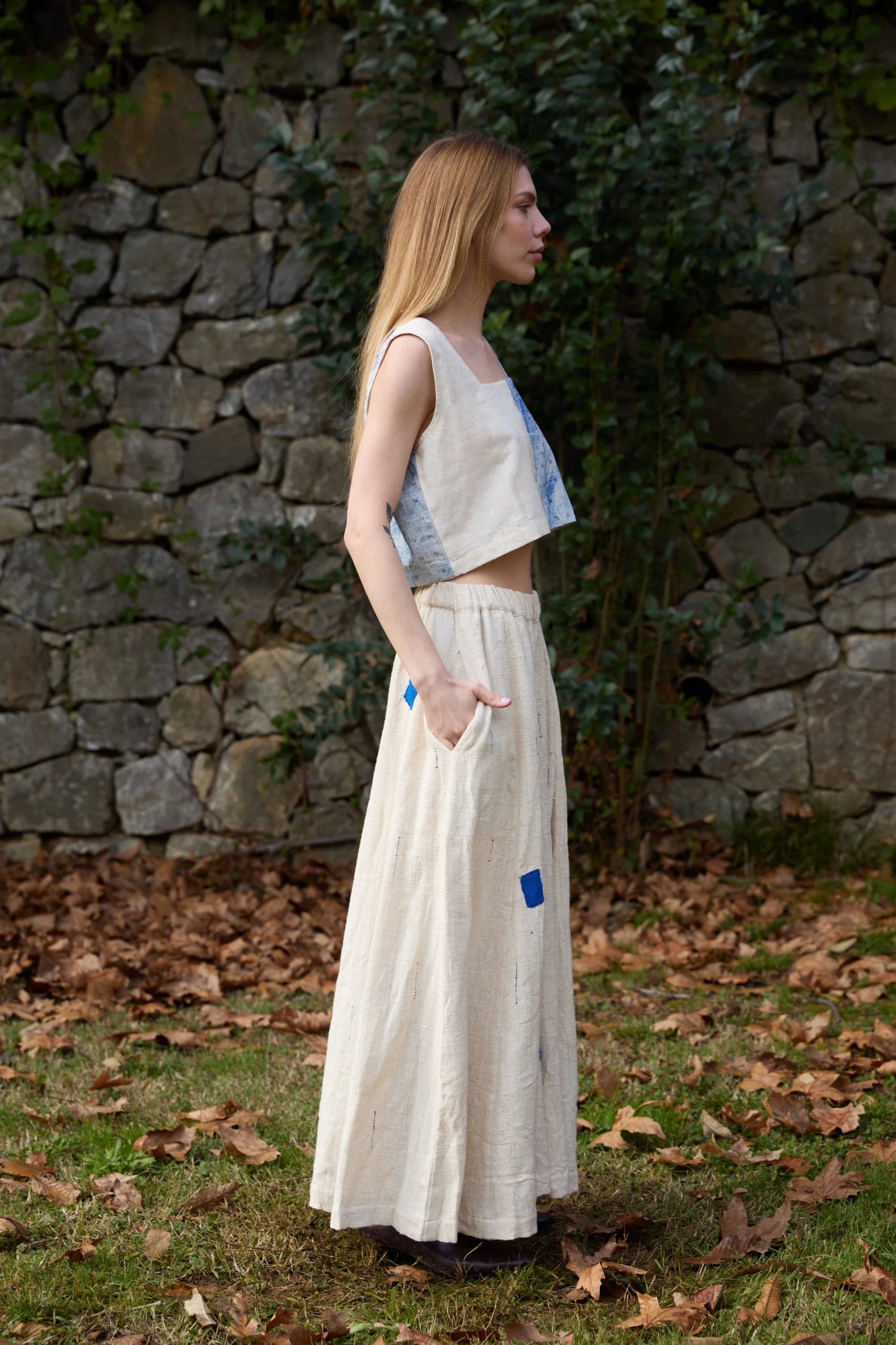 Blue Seagull Set in handwoven Heavy Kala Cotton by White Canvas - Image 5