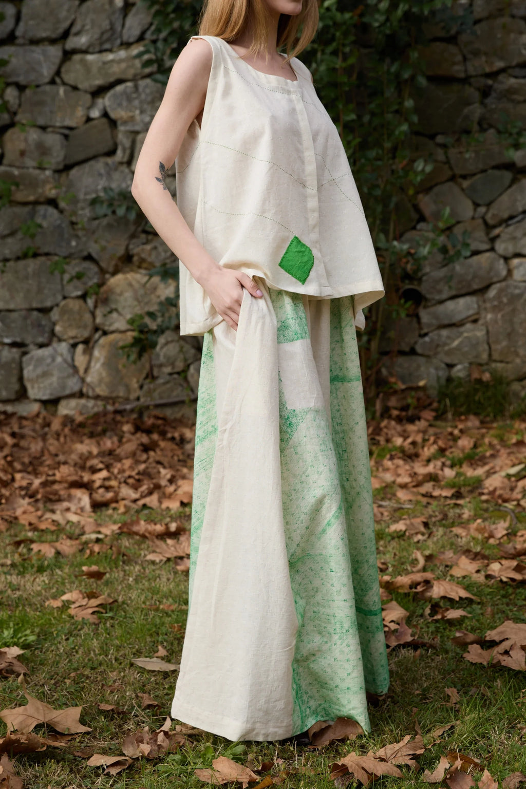 Green Swan Pants in handwoven Dobby Cotton (100%) by White Canvas - Image 2
