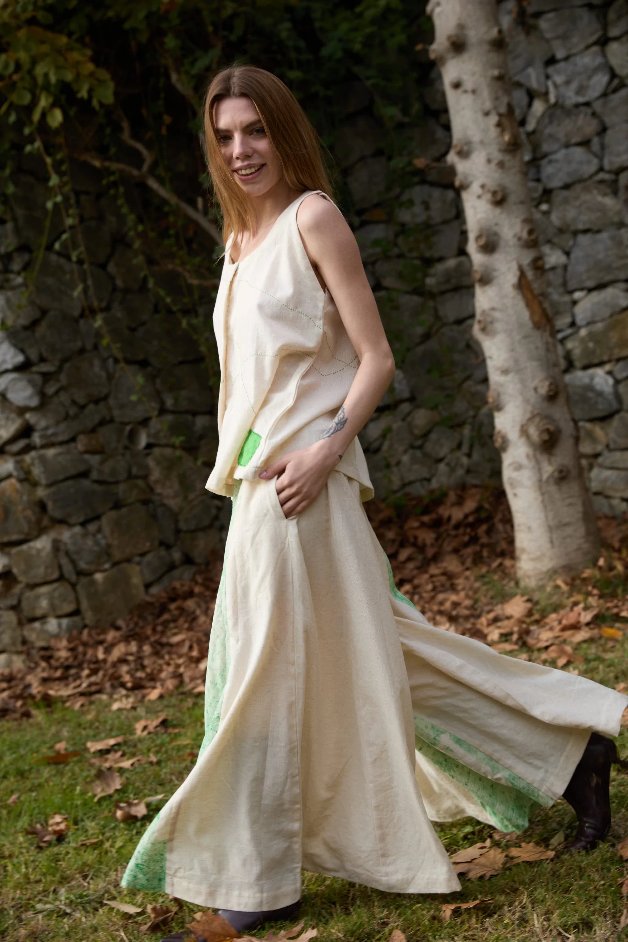 Green Swan Pants in handwoven Dobby Cotton (100%) by White Canvas - Image 7