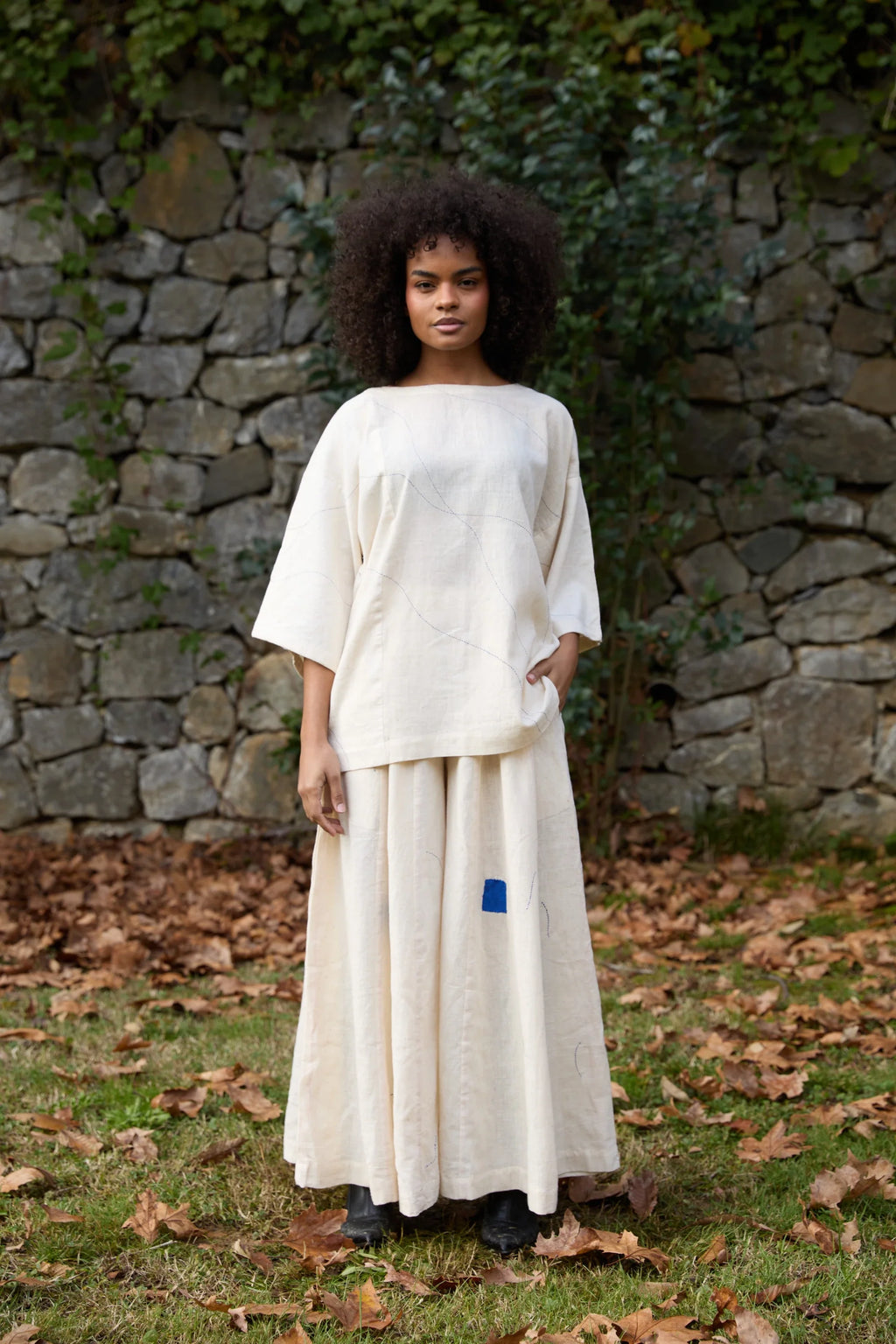 Blue Threads Set in handwoven Dobby Cotton (100%), by White Canvas - Image 1