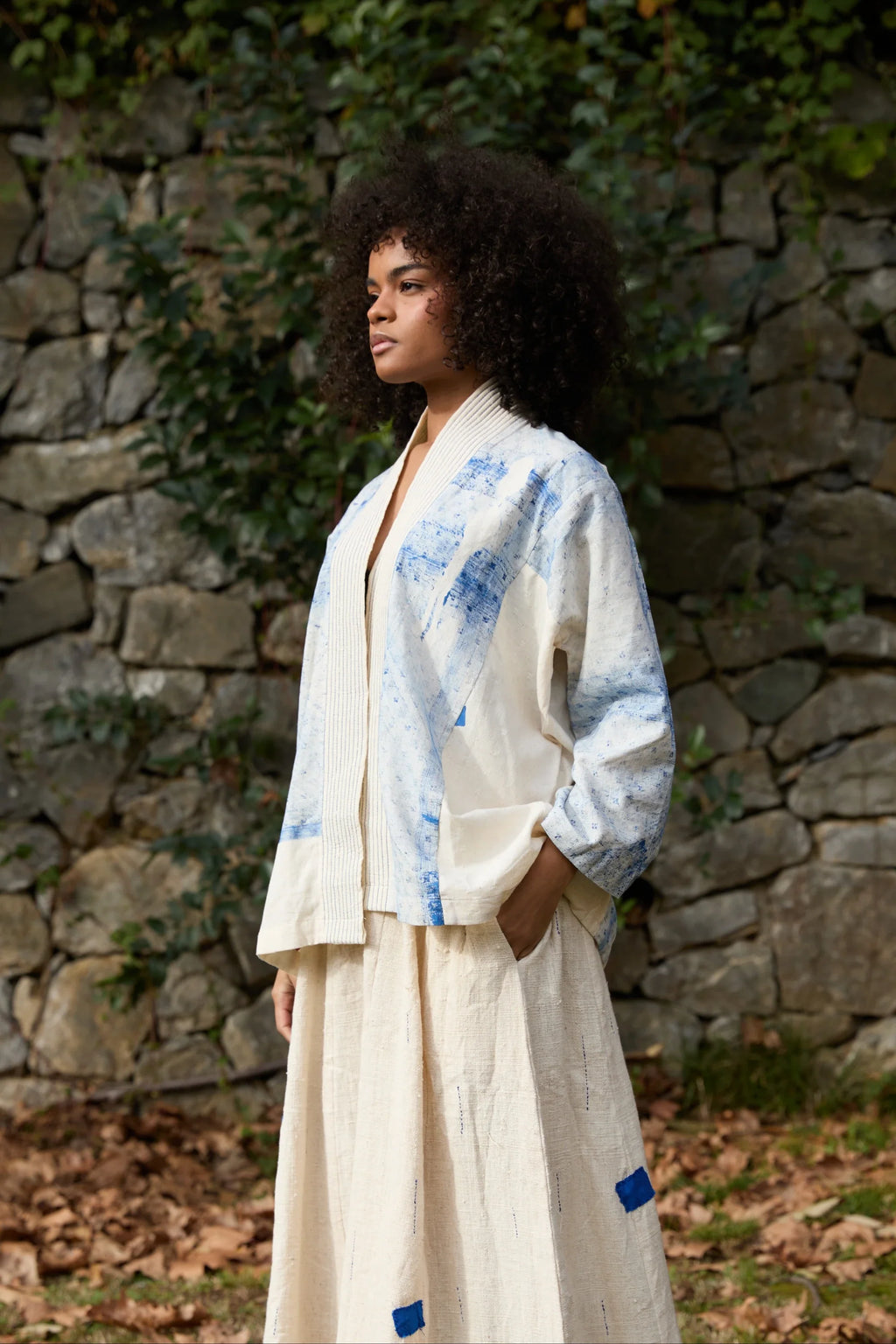 Blue Wander Jacket in handwoven Dobby Cotton (100%), by White Canvas - Image 3