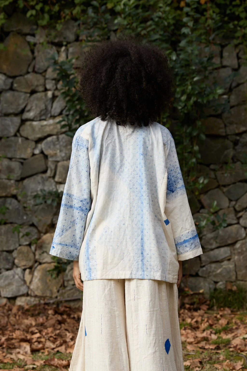 Blue Wander Jacket in handwoven Dobby Cotton (100%), by White Canvas - Image 5
