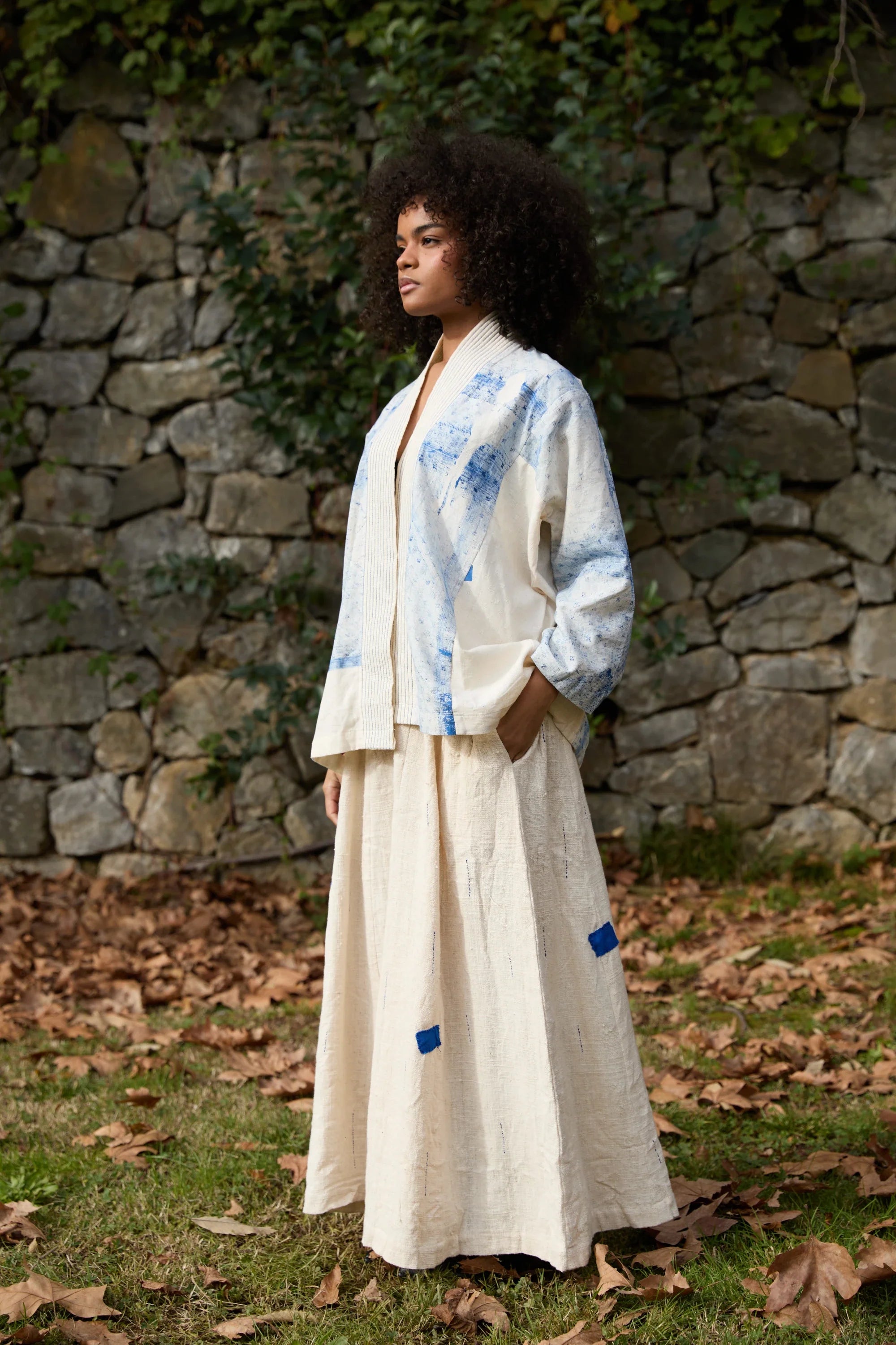 Blue Wander Set in handwoven Dobby Cotton (100%), by White Canvas - Image 2