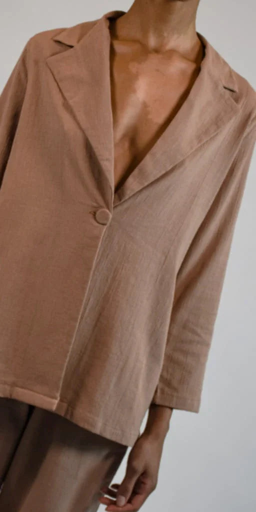 Nude Pallas Jacket in organic & Handwoven Shile by White Canvas - Image 3