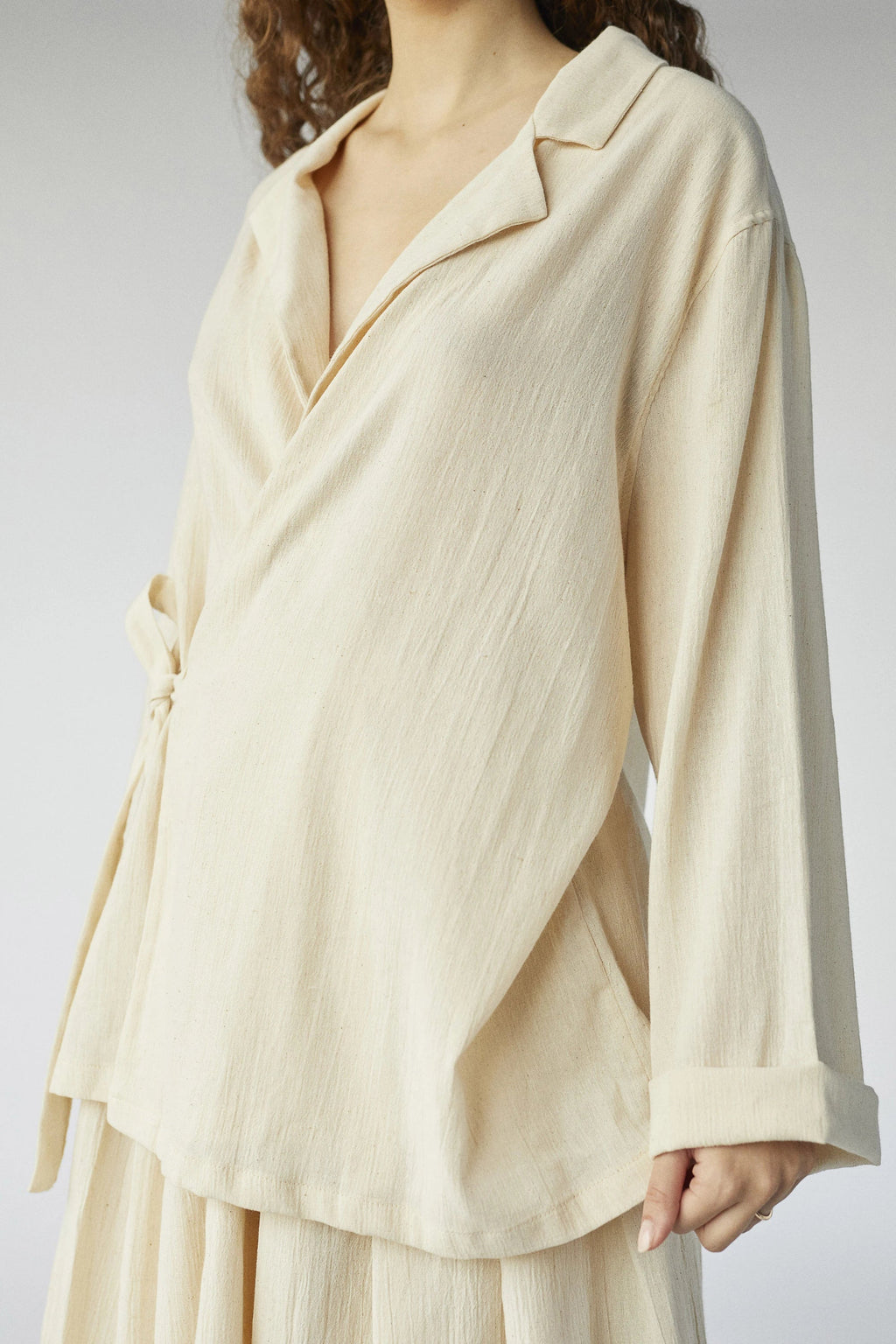 Cream Virgo Set in organic & Handwoven Shile by White Canvas - Image 4