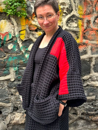 Black Ripple Jacket - Black