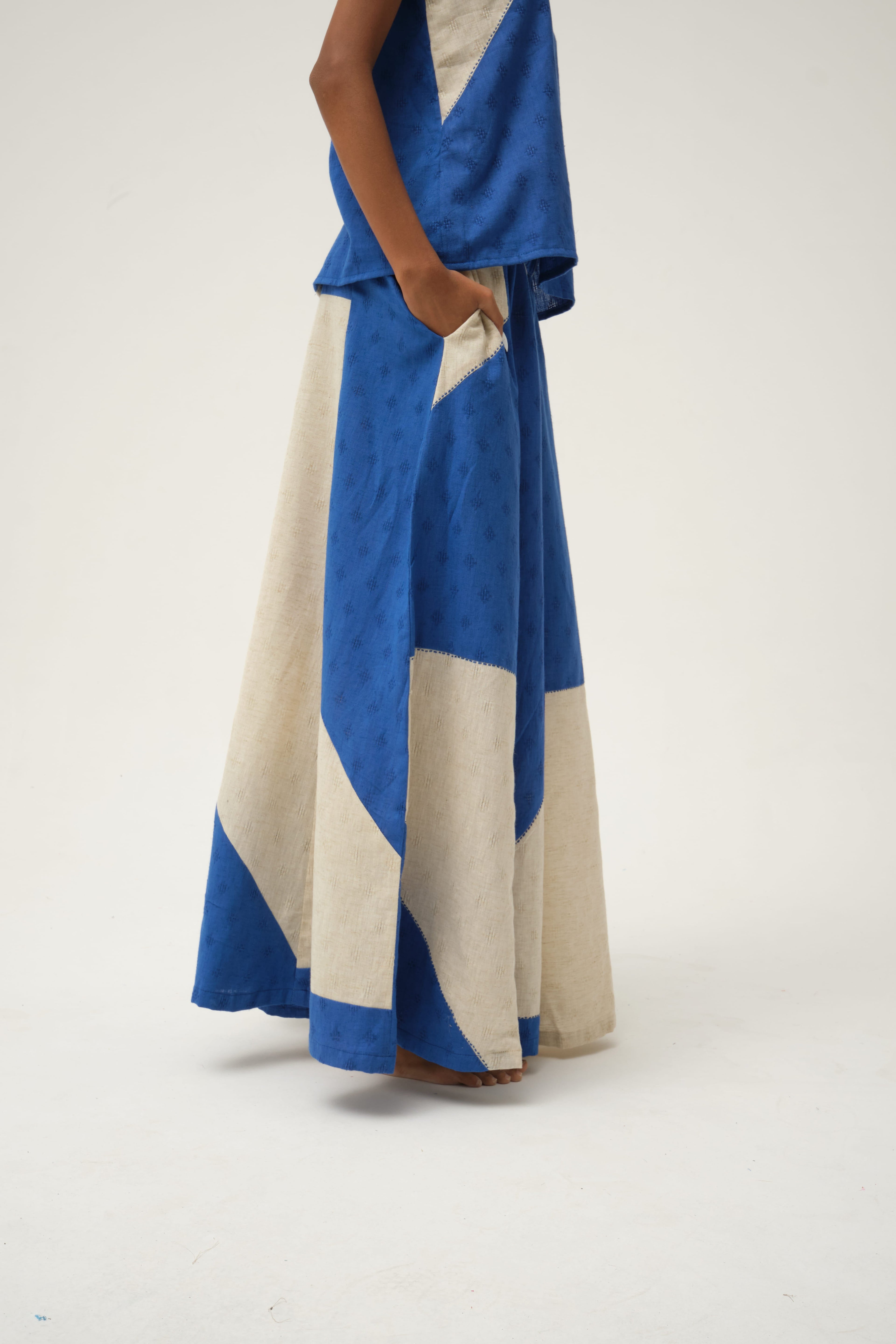 Blue Bunny Set in handwoven Dobby Cotton by White Canvas - Image 4