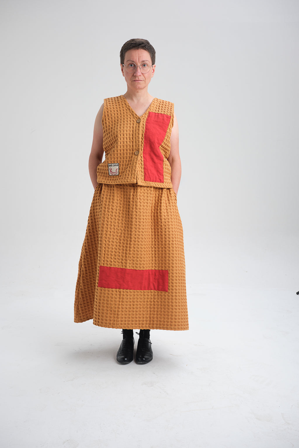 Handmade red dress in Istanbul – ethically crafted from breathable cotton fabric. A timeless, sustainable fashion piece with artisanal stitching, perfect for travelers and fashion lovers visiting Turkey