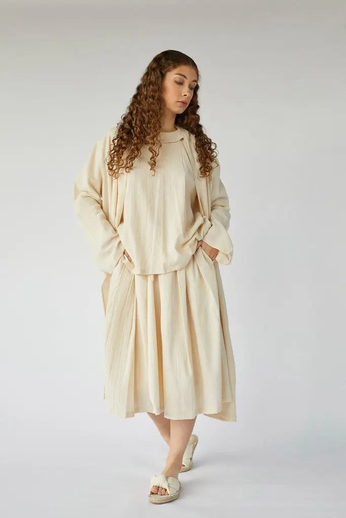 Cream Procyon White Canvas 