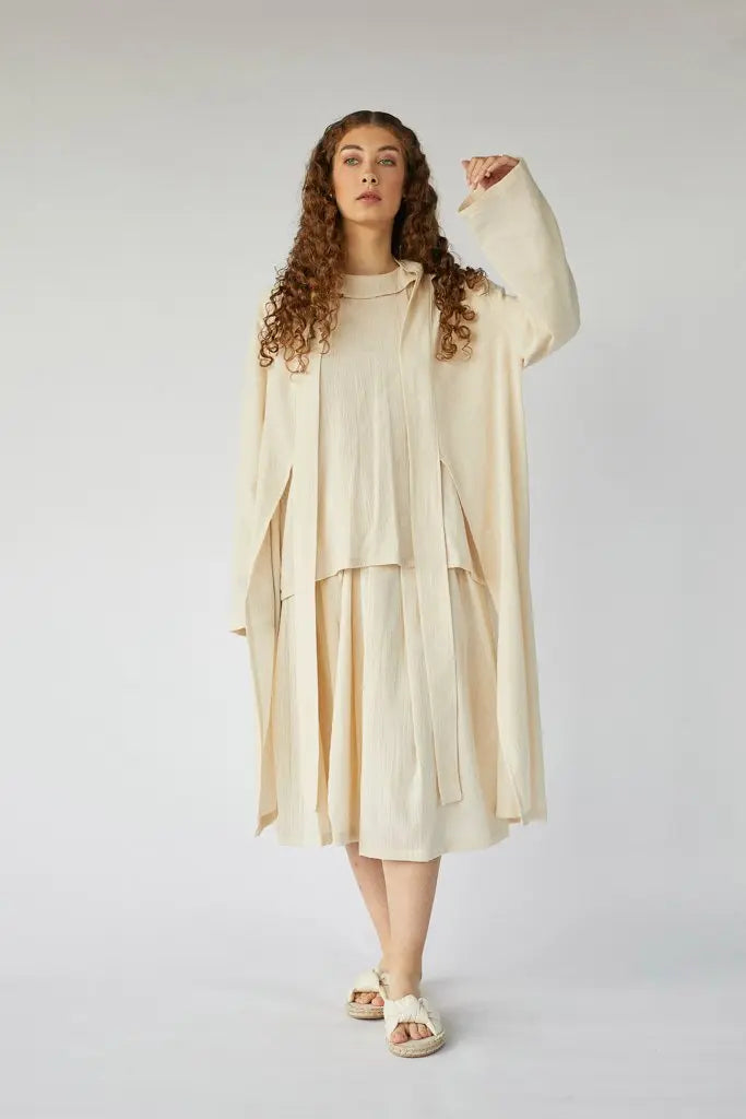 Cream Procyon White Canvas 