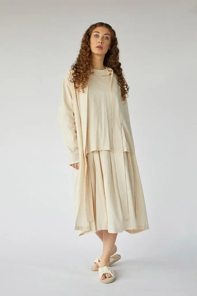 Cream Procyon White Canvas 