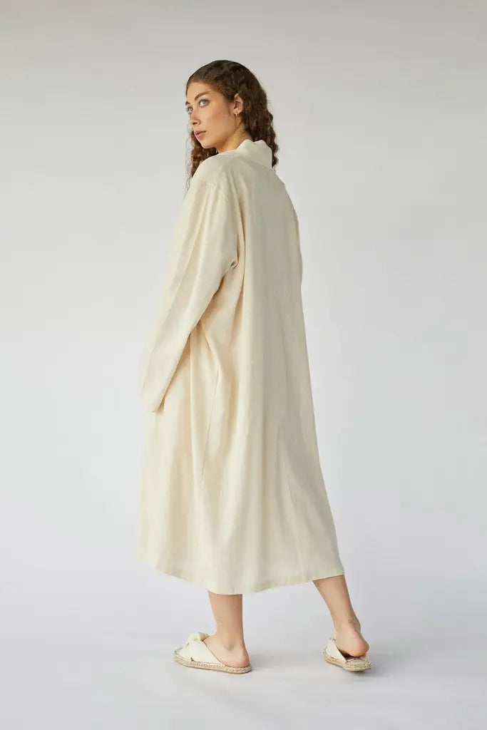 Cream Procyon White Canvas 