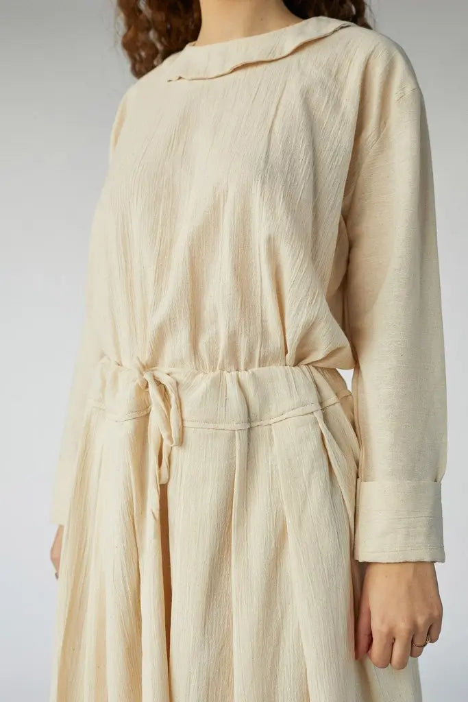 Cream Libra White Canvas 